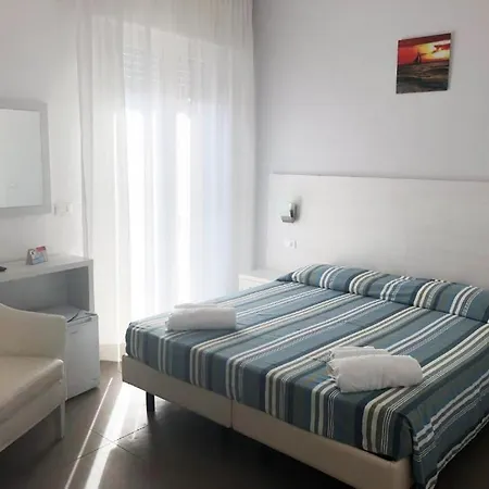 Gin Sul Mare 3* Rímini