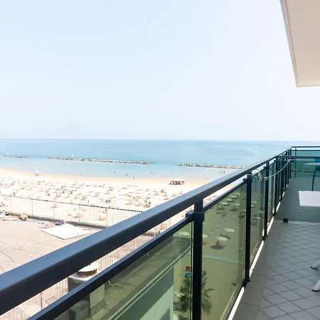 Gin Sul Mare 3* רימיני